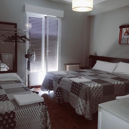Pension Belchite Logroño Dış mekan fotoğraf